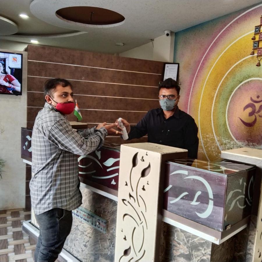Shree Hotel Shivdhara Somnath Ngoại thất bức ảnh