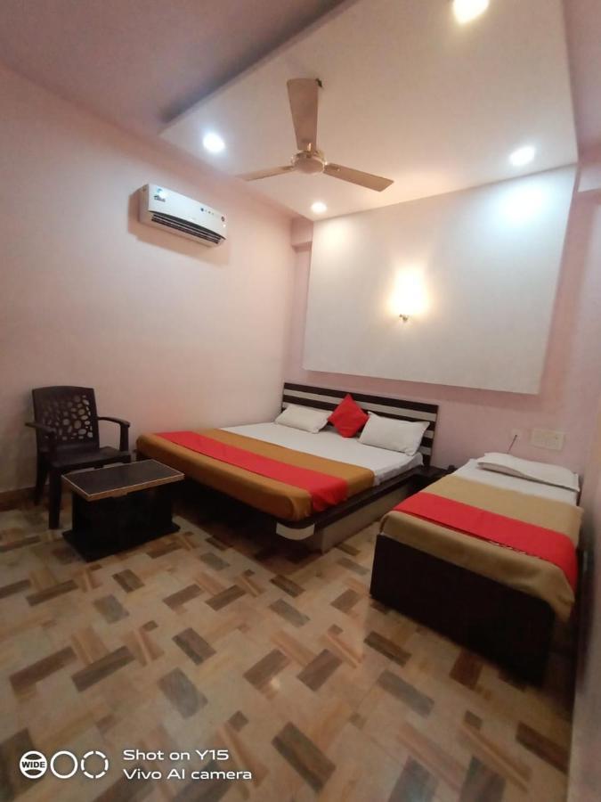 Shree Hotel Shivdhara Somnath Ngoại thất bức ảnh